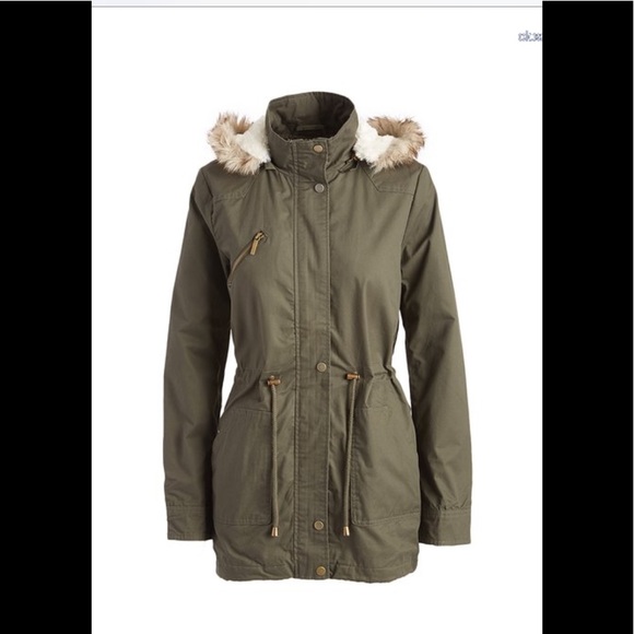 Yoki Jackets & Blazers - NWT Olive Sherpa-lined jacket